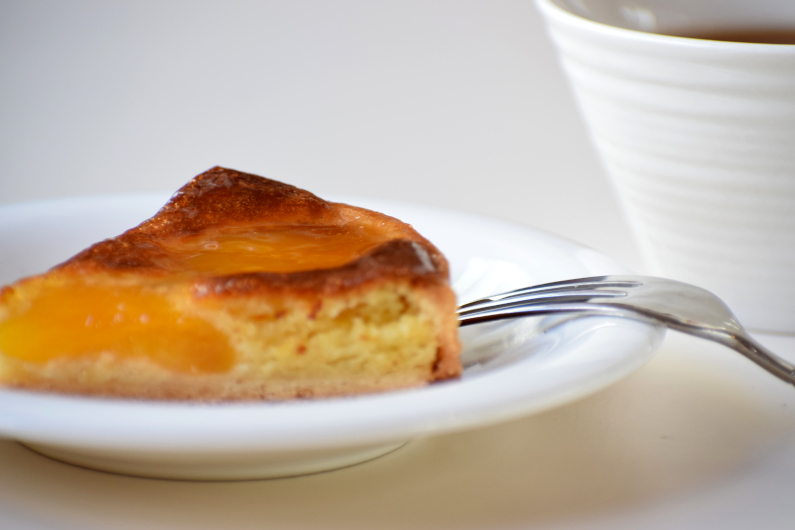 杏タルトのカットケーキ